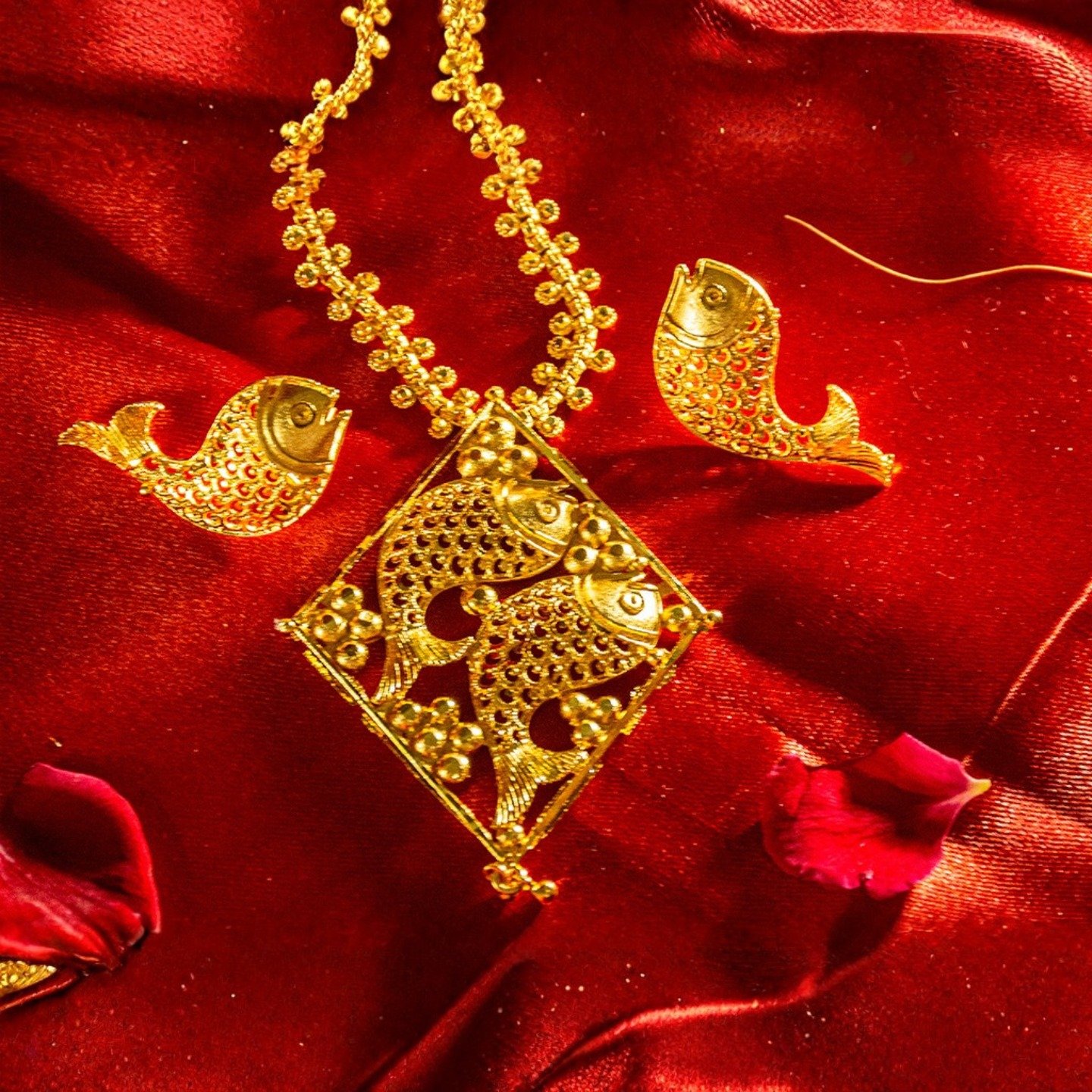 Zenvy Creation Premium 24Kt Gold Plated Fish Tie Chain with Earrings - Image 2